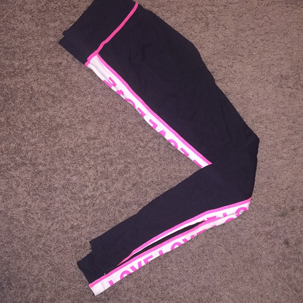 Love yoga pants